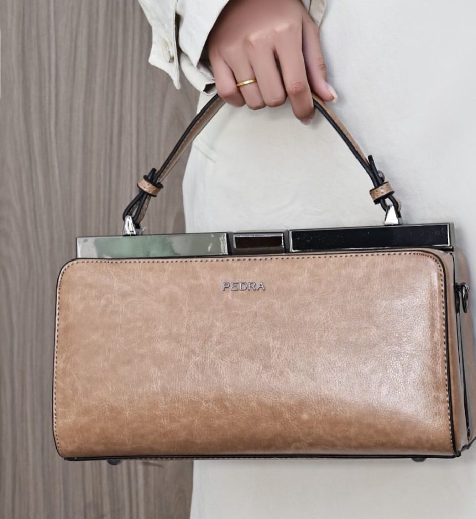 The Heiress Bag