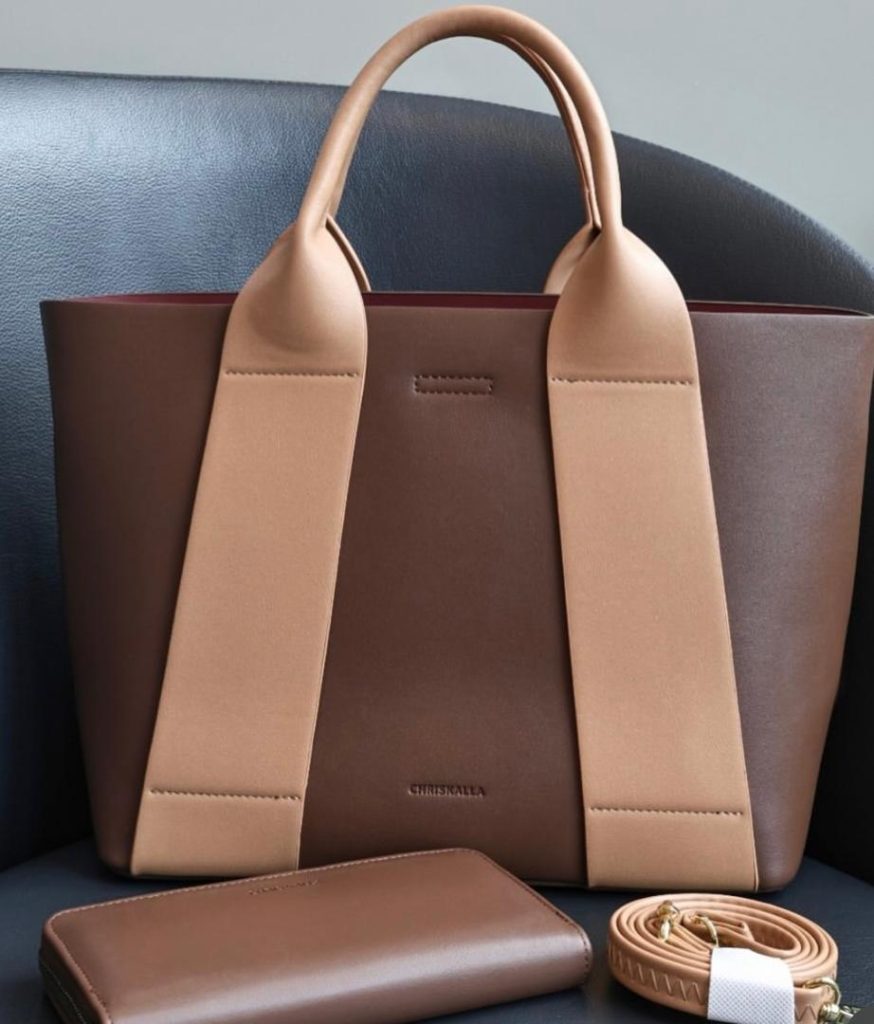 Dark Romance Bag